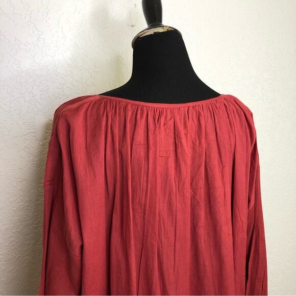Mare di latte red pleated peasant top size 3 or Large - Picture 13 of 16